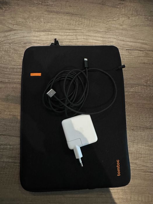 MacBook Pro 14 M3  11C CPU, 14C GPU MEMORY 18GB unified memory64750654200961122