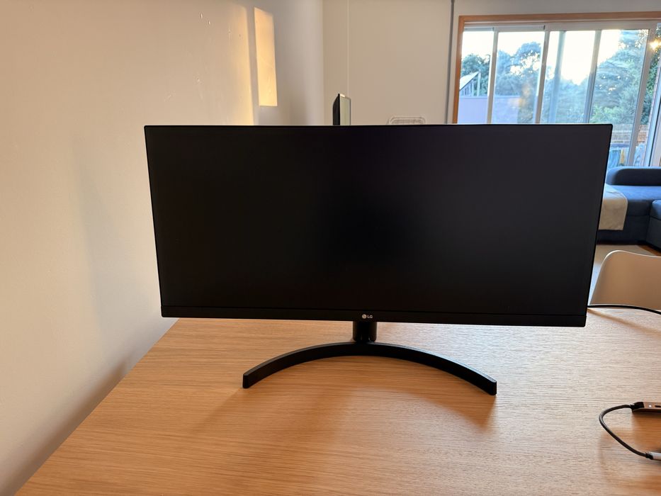 Monitor UltraWide LG 29WL500-B 29" IPS Full HD Como Novo