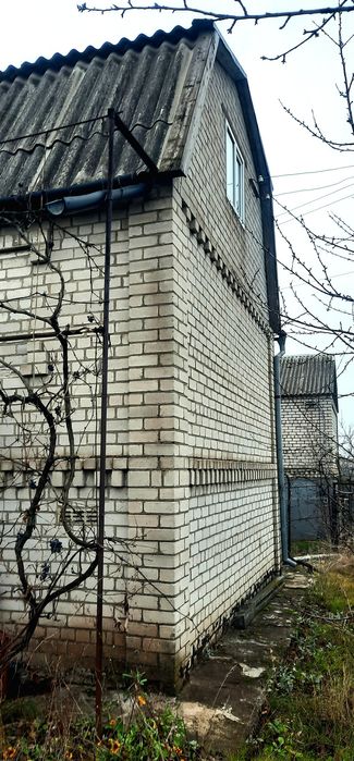 Приватизована дача ,поруч з  містом  !