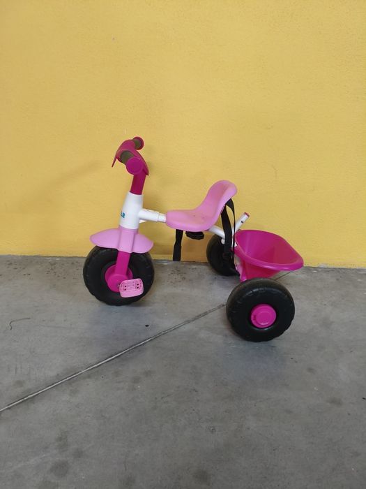 Triciclo Feb Baby Trike
