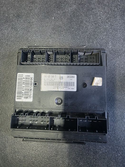 VW T5 MODUŁ komfortu moduł T5