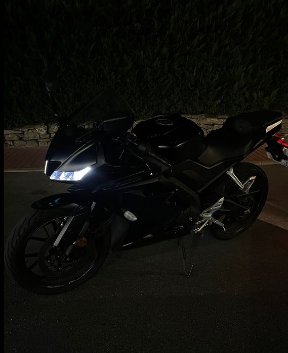 Yamaha YZF-R125