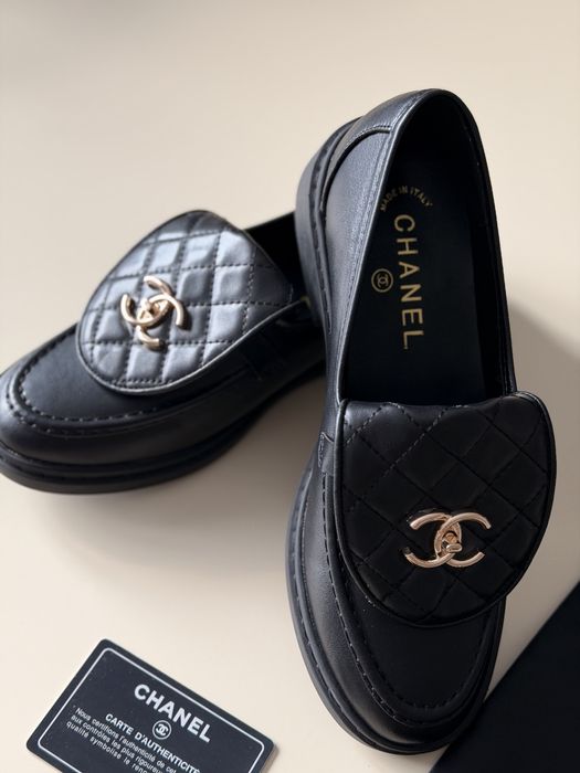 Лофери, туфлі Chanel