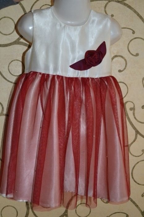 Платье нарядное на утренник 3-4 года р.98-104