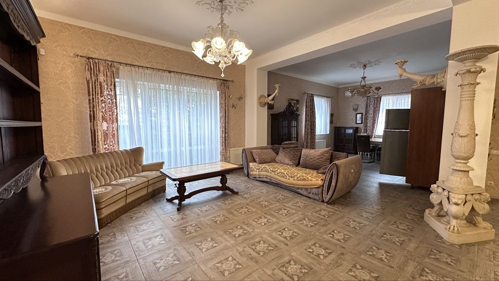 Костанди 3 ком.+ кухня 50 м2 Парковка Двор