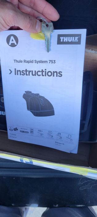 Kit thule 753+ kite para barras longarinas.