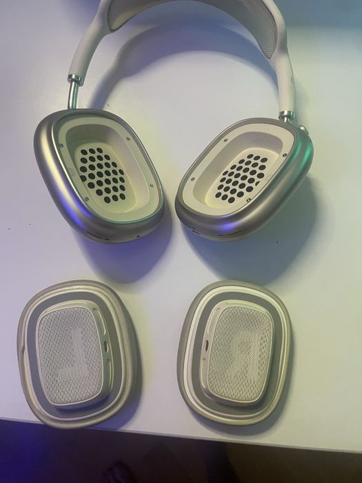 Airpods max 2 starlight
