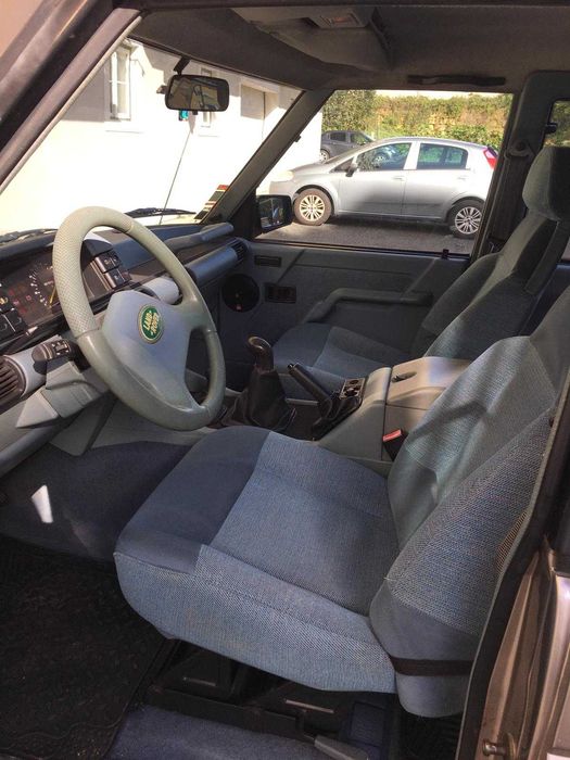 Land Rover Discovery 2.5 TDI (1993) – Clássico com potencial – 7.900€