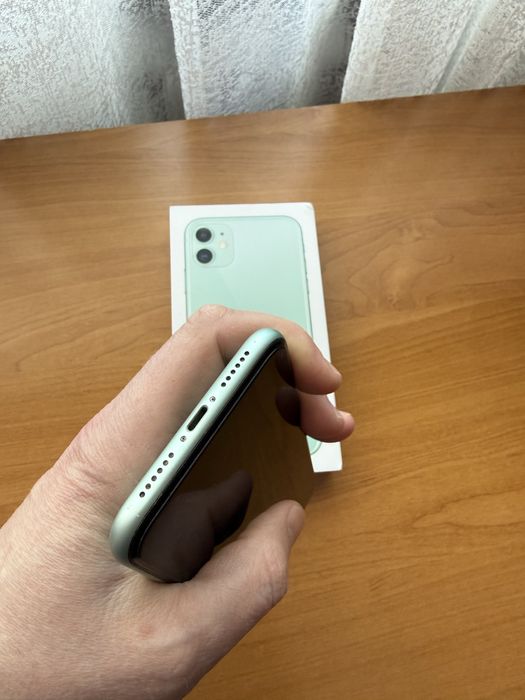 IPhone 11 на 128 гб