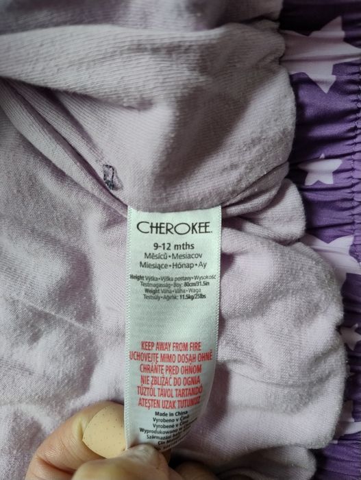 Ocieplany bezrękawnik 6-12 miesięcy