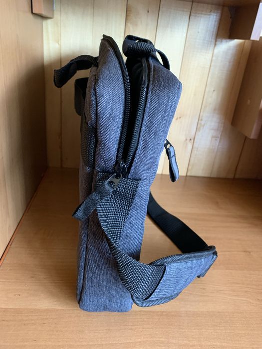 Сумка фірми “hp” сіра для ноутбука на 15.6 дюймів роз.40*29*6 см