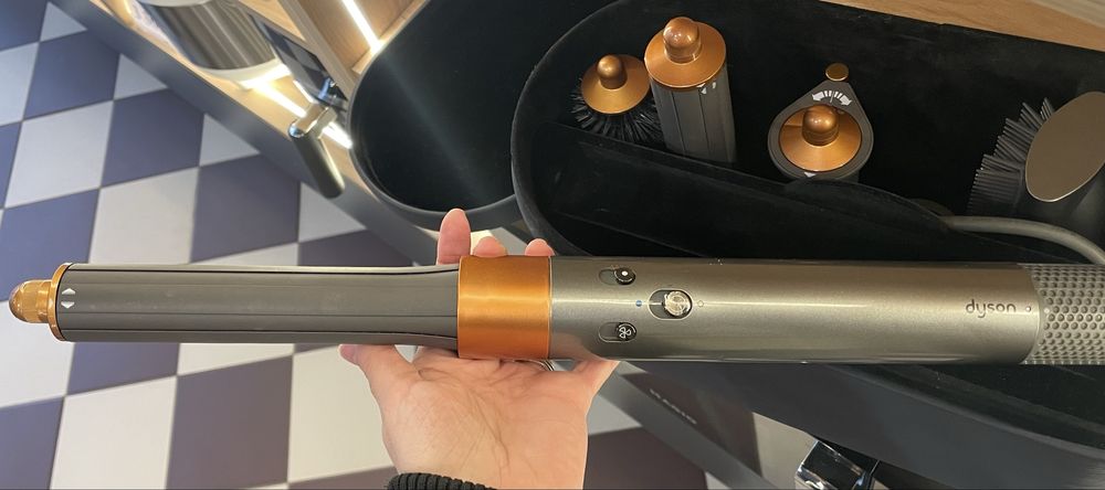 Стайлер Dyson HS05