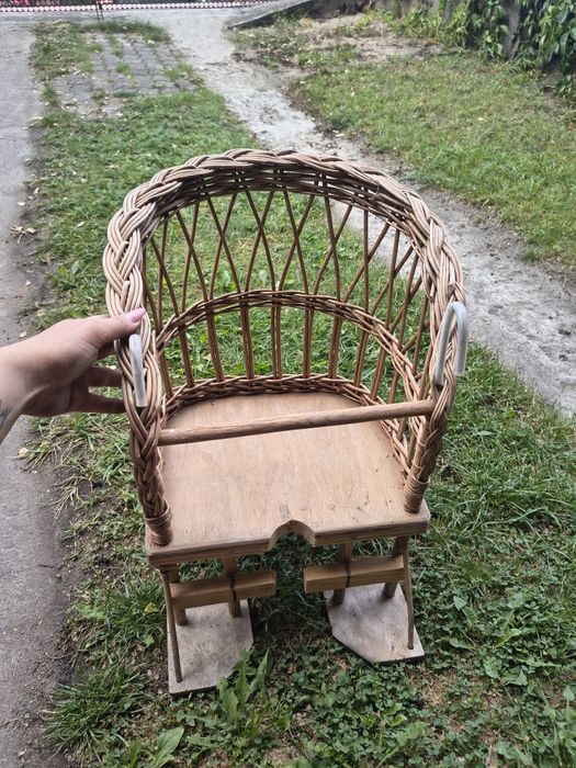 Koszyk wiklinowy na rower