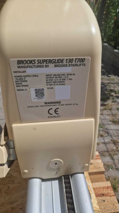 Winda schodowa zewnętrzna Brooks krzesło podnośnik inwalidzka prosta