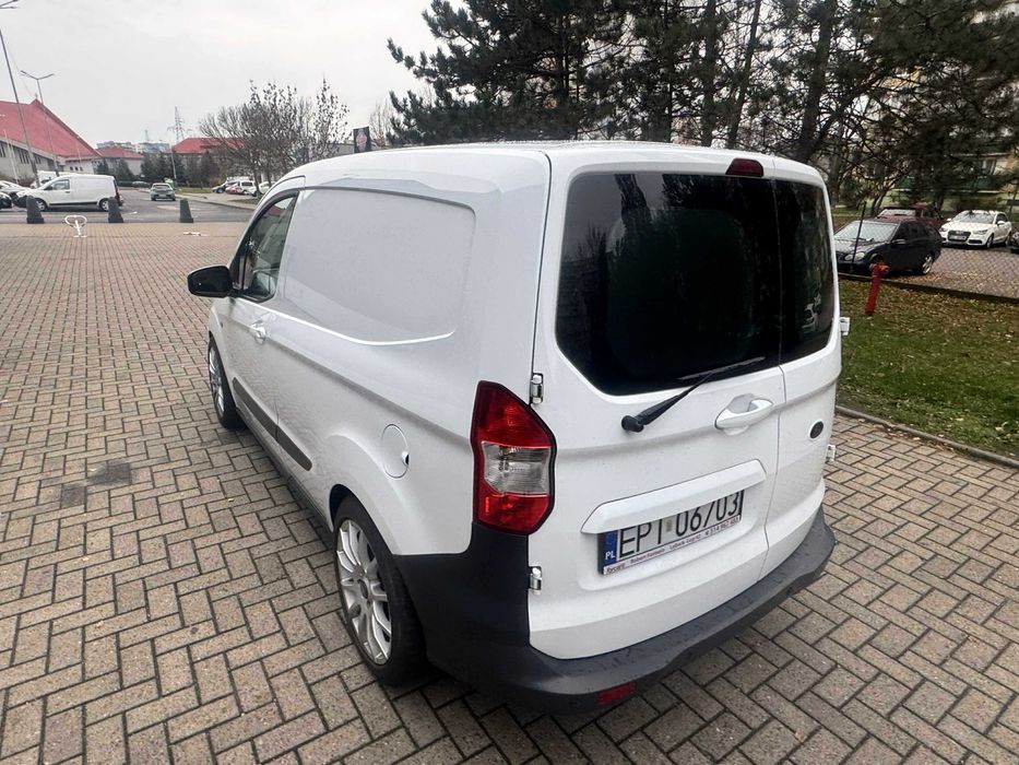 Ford Transit Courier 1.5 2015 r.