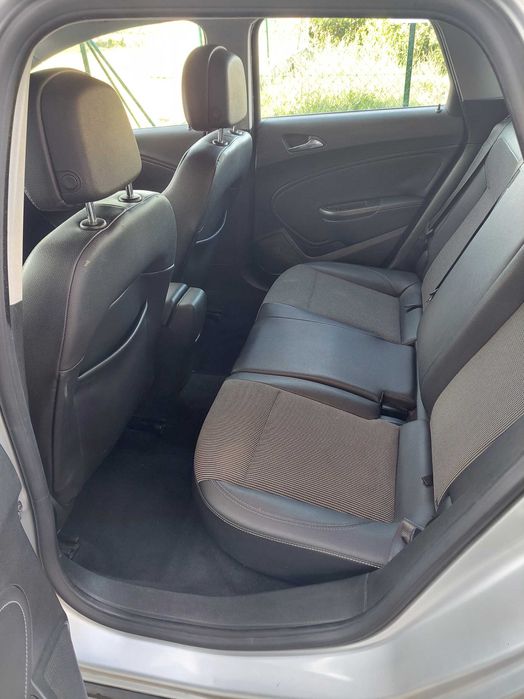 Opel Astra Sports Tourer 2013 1.7 Diesel 130Cv