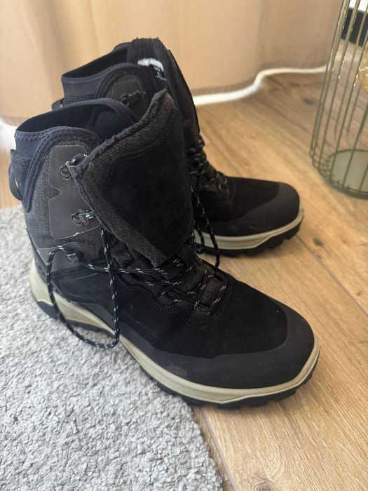 Czarne buty trekkingowe rozmiar 41