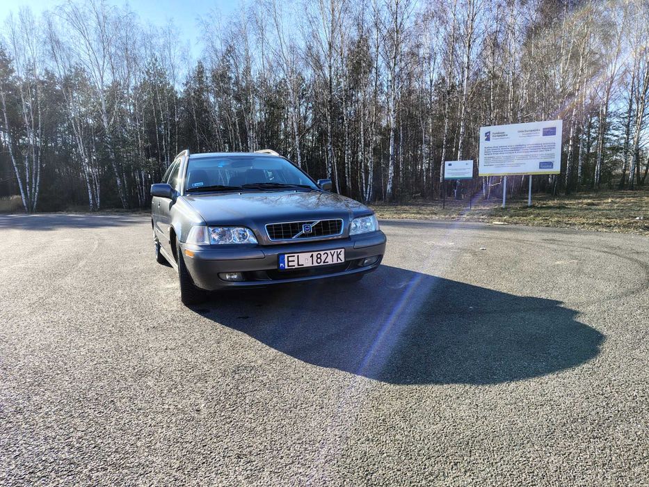 Volvo V40 2003r.