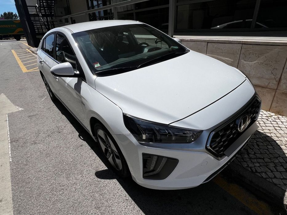 Hyundai Ioniq 1.6 GDI HEV Hybrid Tech