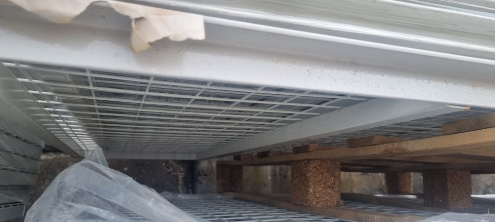 Kraty metalowe do regałów 104 na 178 cm