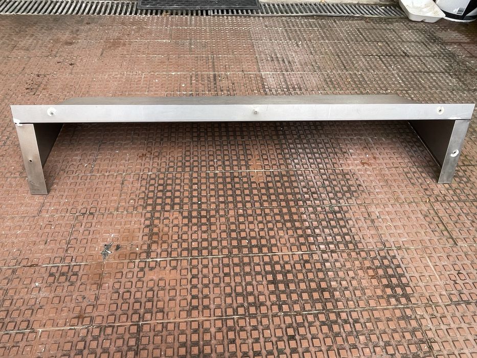 Armario parede e 4 prateleiras inox cozinha