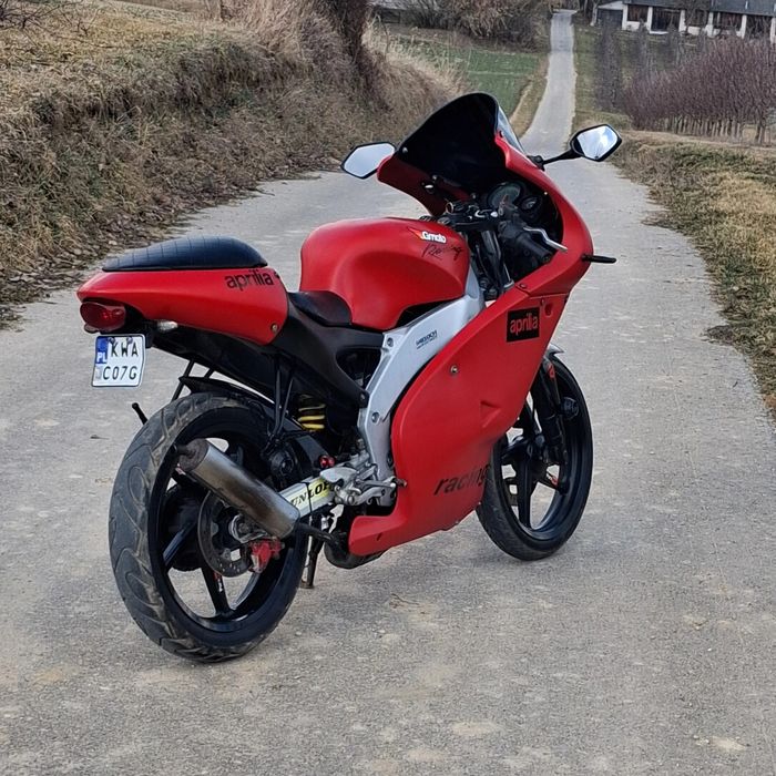 Aprilia rs 50 2002r na części am6