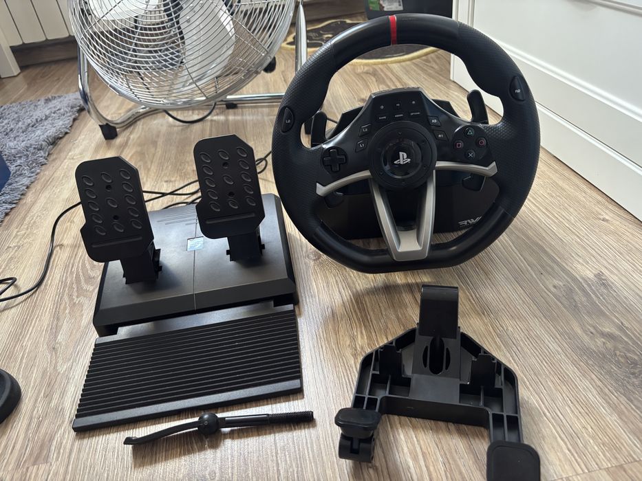 Kierownica Hori RWA PS4/PC