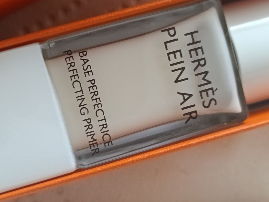 Baza i podkład Hermes