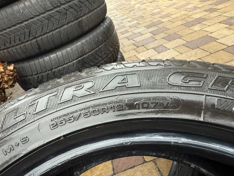 255-50 R19 107V Goodyear Ultragrip Wrangler Run Flat RSC* (bmw) 2шт