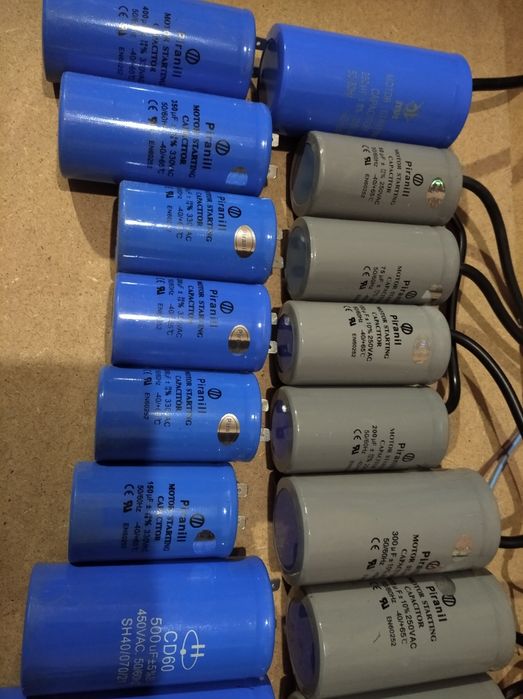 Конденсатори пускові та робочі