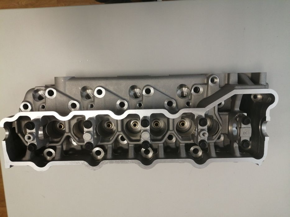 Cabeça colaça nova de motor FE531 4M40 2.8 Pajero