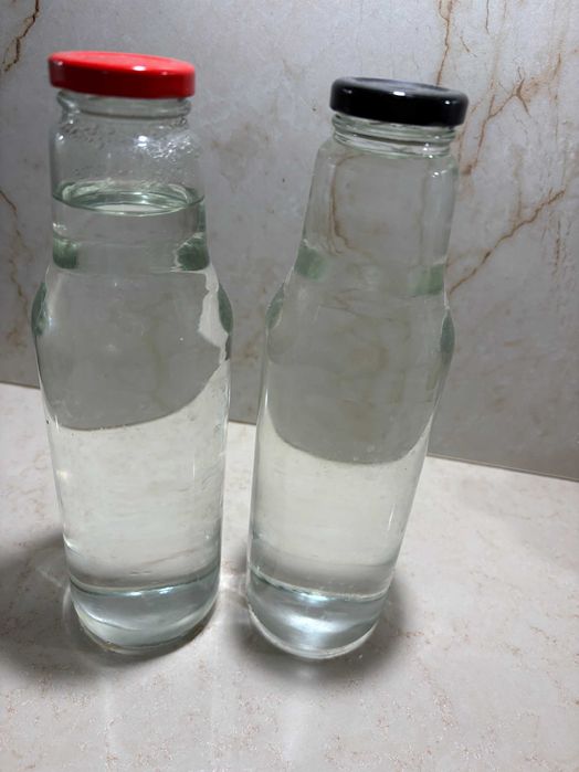 butelki 0,75 z zakrętkami po sokach - 20 sztuk