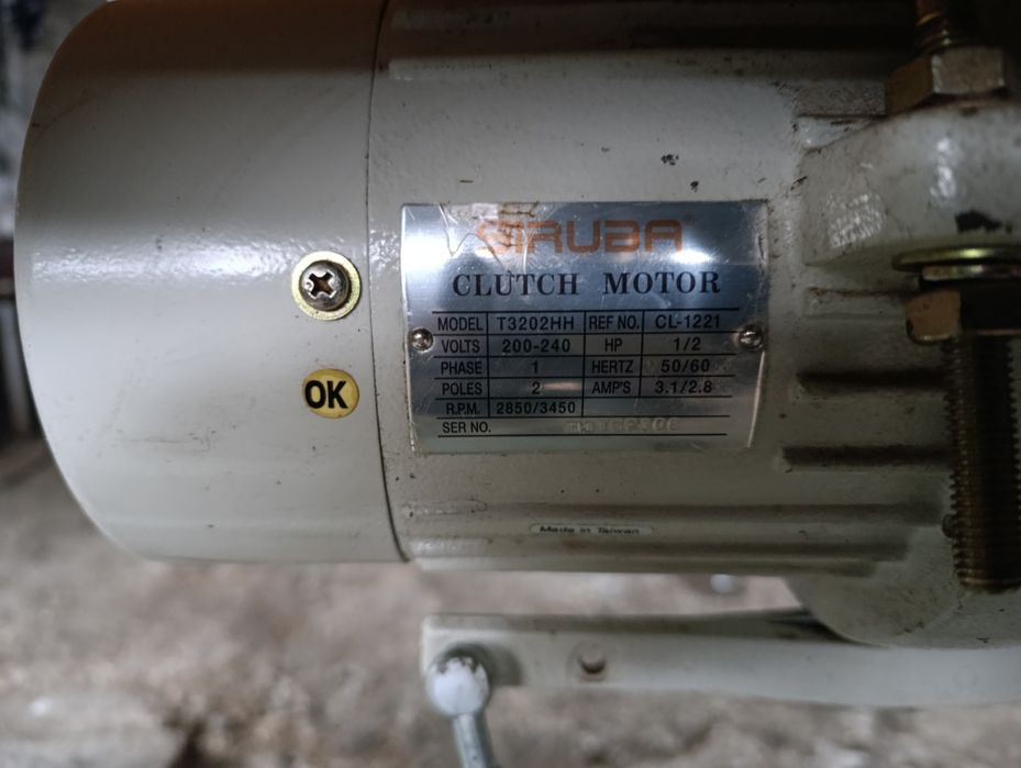 Промислова швейна машинка TYPICAL