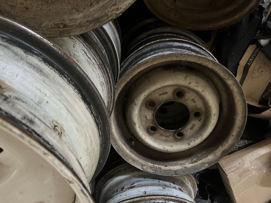 Defender jantes aço 16 polegadas