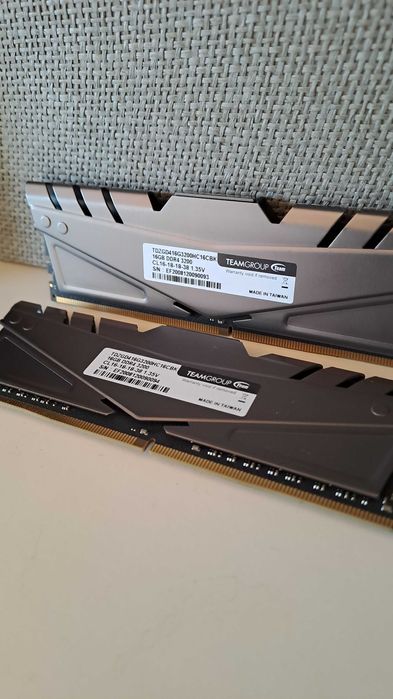 Memórias 32GB DDR4 Teamgroup T-Force a 3200 Mt Desktop PC