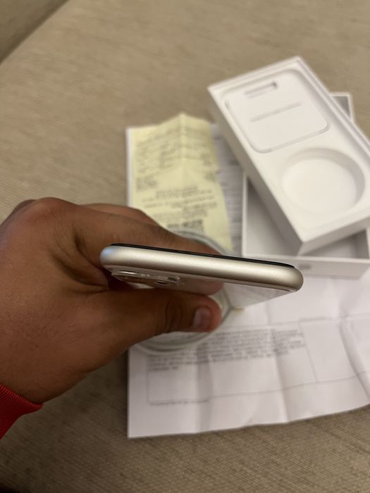 Iphone 11 Branco 64GB