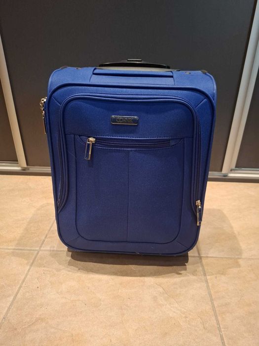 Walizka mała kabinowa Ochnik 33 x 40 x 25 cm