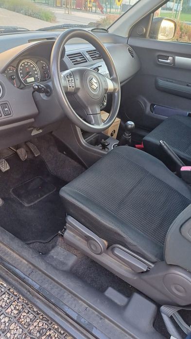 Suzuki Swift 1.5 102KM – 2007, 126 tys. km, klimatyzacja, keyless, dbane