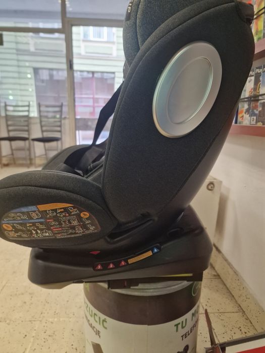 Foteli samochodowy Arro Careterro 0-36kg obrotowy jak NOWY