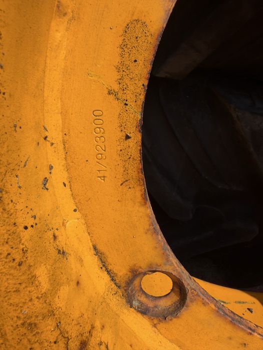 Koło felga opona JCB 9x18 , 12.00/ 80 R18