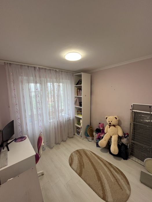 Продам 3-х кімнатну квартиру