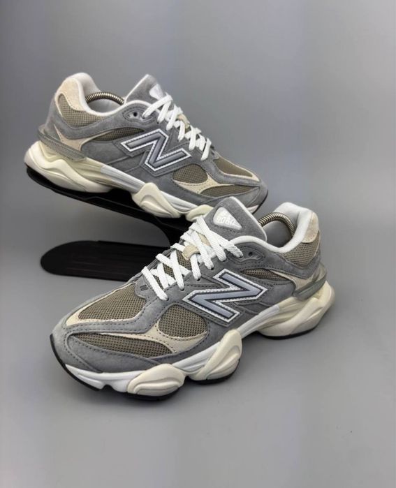Росівки New Balance 9060