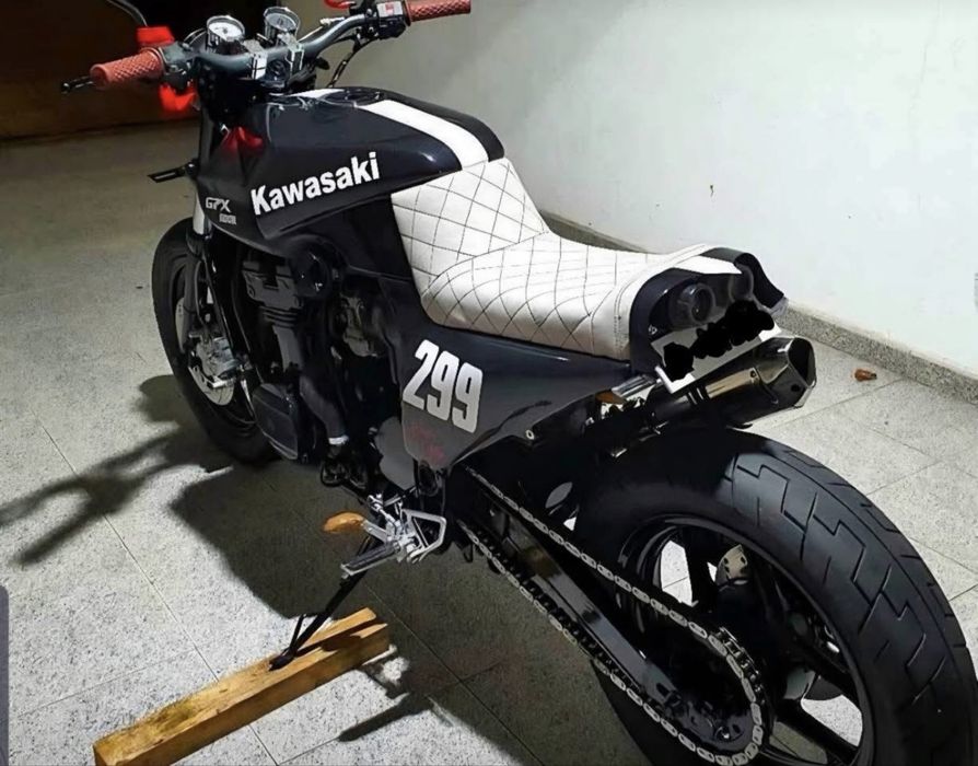 Kawasaki gpx 600cc