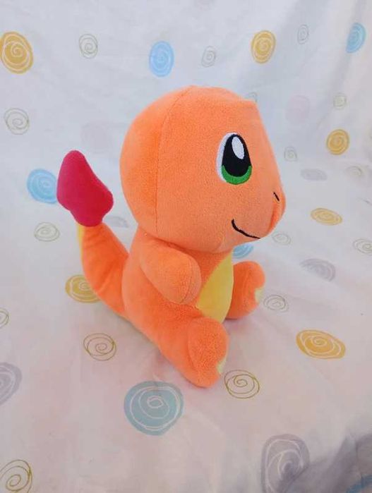 Pokémon peluche charmander