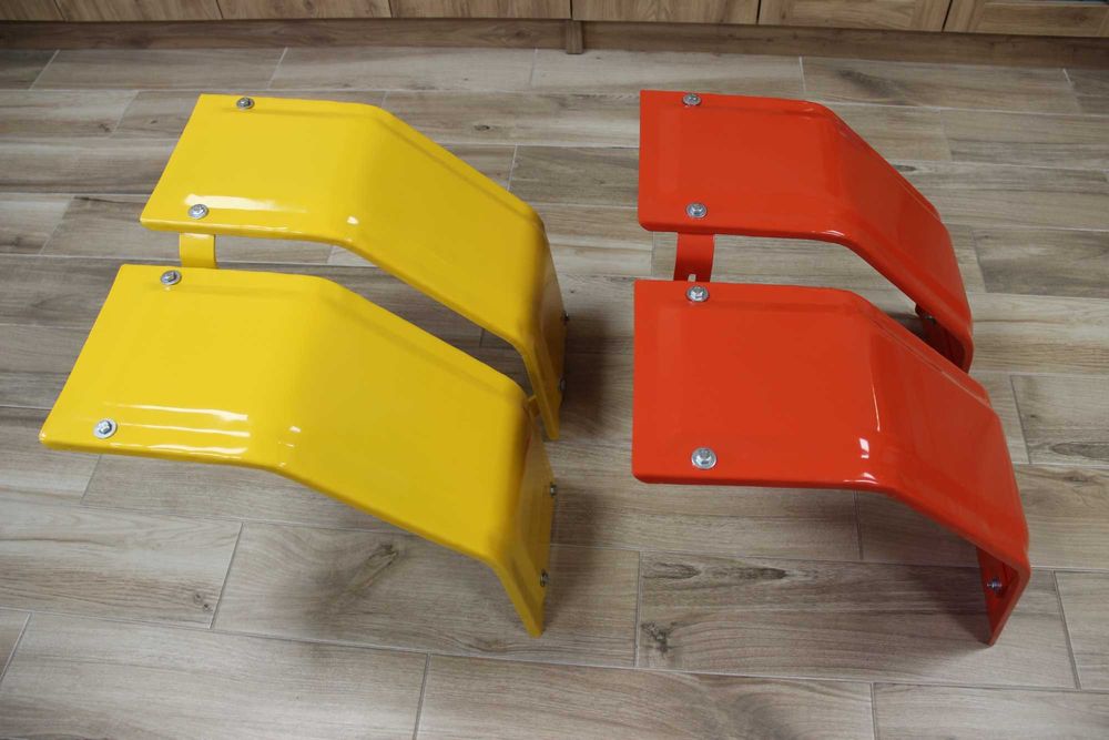 Błotniki przednie metalowe C-330 C-360 koła balonowe czerwone RAL 2002