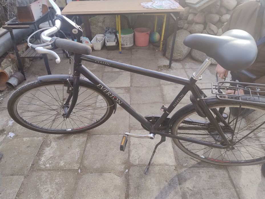 Rower miejski Everton Classic 28” – bagażnik, błotniki, wygodny