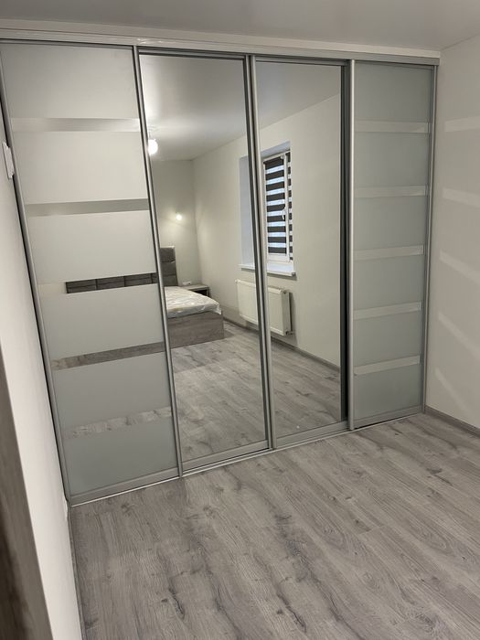 Продам 2 кімнатну квартиру в центрі