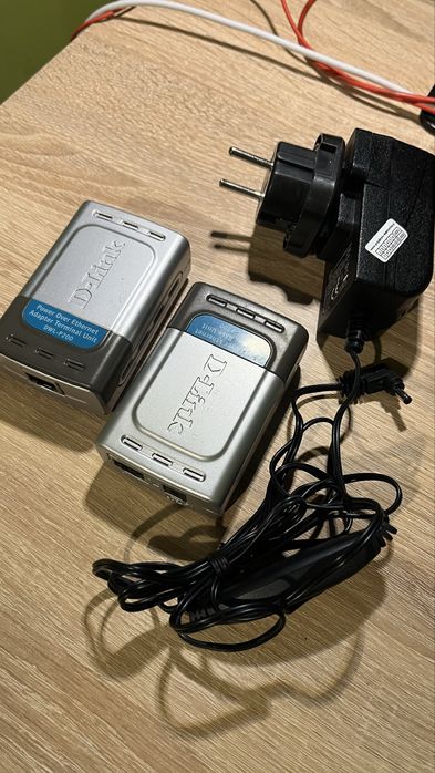 D-Link DWL-P200 Zasilacz PoE (urządzenie bazowe i końcowe), 5V/12V