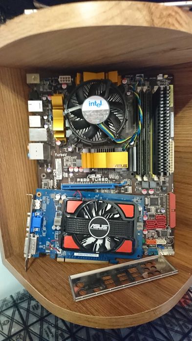 i7, і5 і3 Am3 + FM2 Xeon 1155 1151 1156 1150