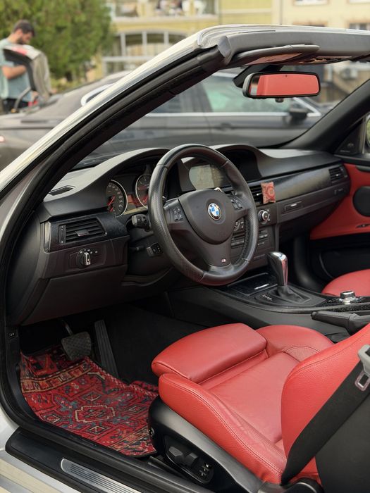 Продам BMW бмв e93 n52b30